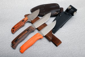 tre coltelli Benchmade dedicati alla caccia